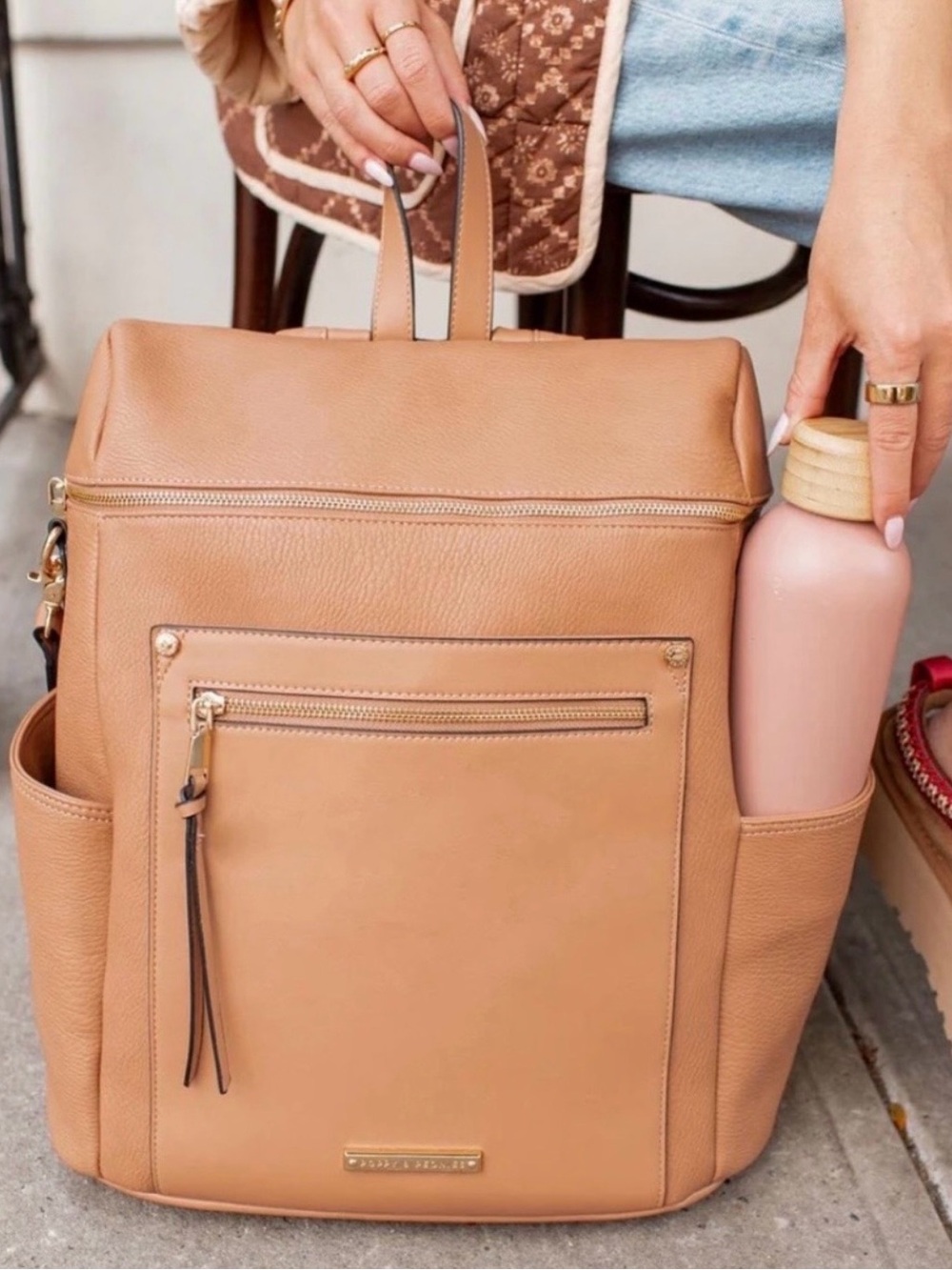 Poppy & Peonies Commuter Backpack Crossbody Bag Mocha Mousse - Picture 3 of 5